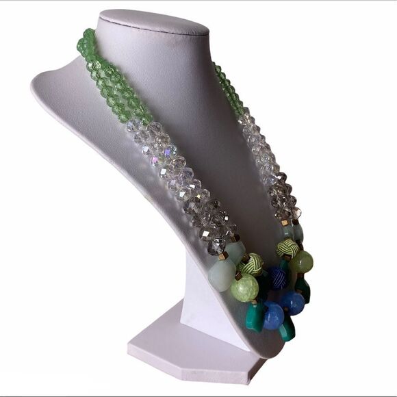 ✨ 3/$25 Statement Fashion Jewelry ✨ - Picture 6 of 6